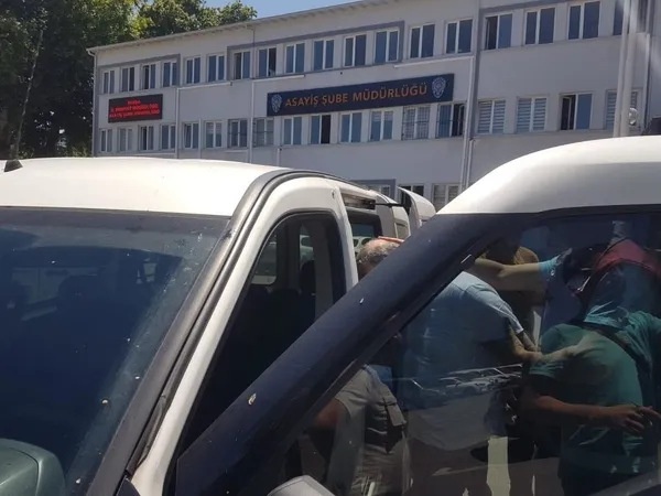 1688213862778.jpeg Kurbanlık danaya girip sosis teslim almışlardı! O restoranın sahipleri adliyeye sevk edildi-6