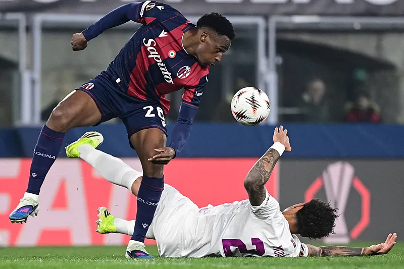 Fenerbahçe'den dünya yıldızı stoper ve forvet transferi! Bombalar patlayacak - 17