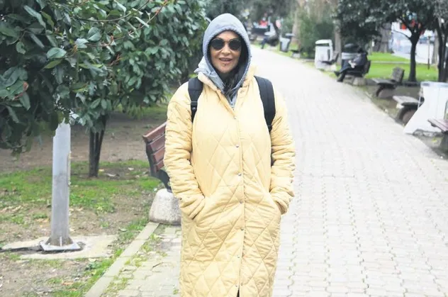 Yeniköy'de görüntülenen Hülya Avşar'dan ilginç 14 Şubat mesajı