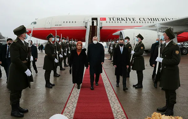 Başkan Erdoğan bölgesel barış ve yeni işbirlikleri için Ukrayna'da! Kritik ziyaret öncesi önemli açıklamalar-1