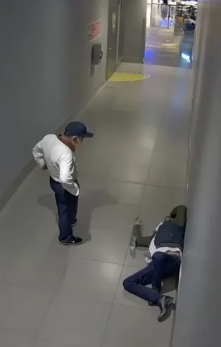 Korkunç ölüm! Midesindeki uyuşturucu patladı bir anda yere yığıldı