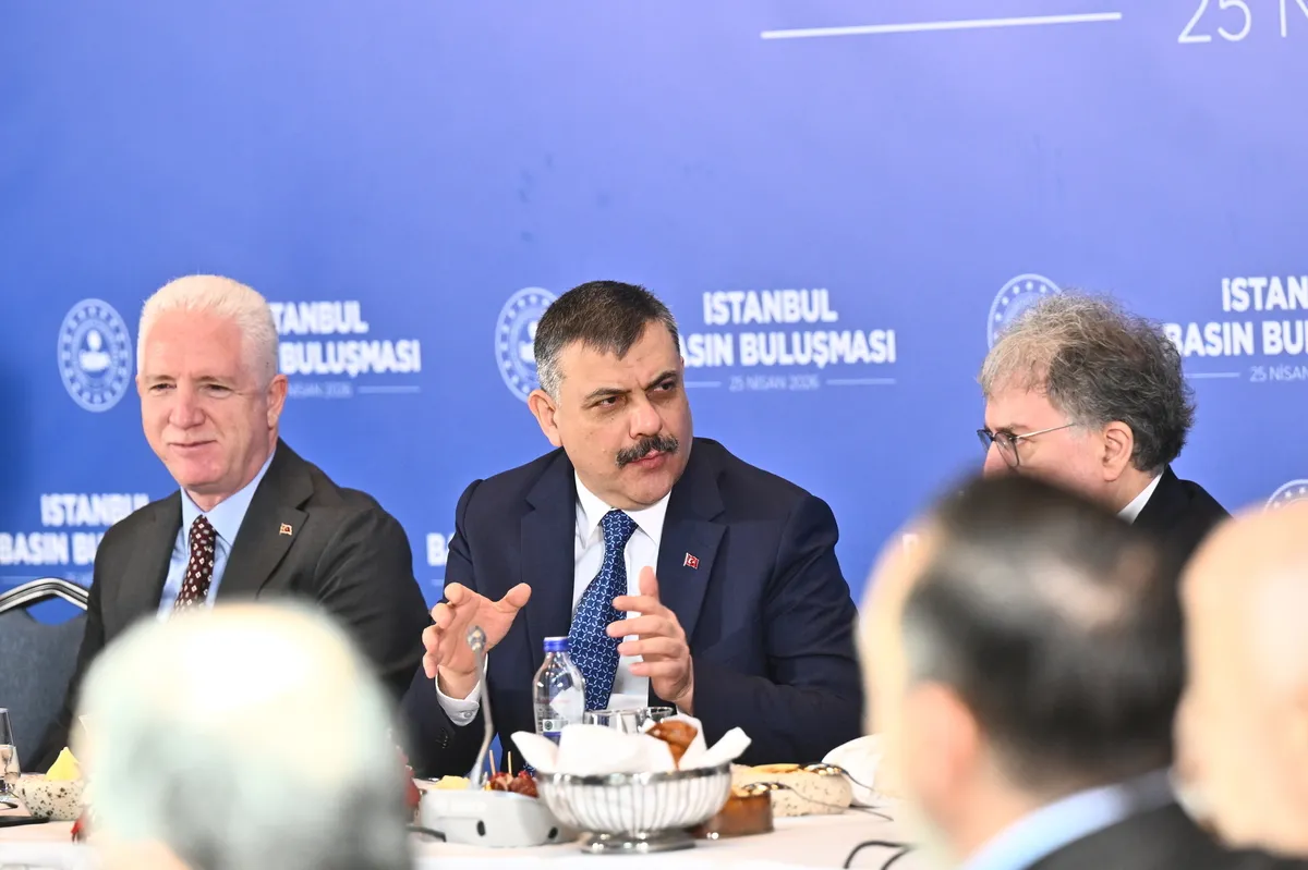 bakan-ciftci-duyurdu-okullarda-kamera-bekci-ve-siki-denetim-donemi-1777126072447.jpg Bakan Çiftçi duyurdu: Okullarda kamera, bekçi ve sıkı denetim dönemi-8