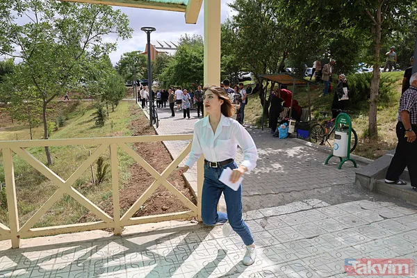 KPSS'de yine aynı manzara: Geç kalanlar koşarak yetişmeye çalıştı - 4