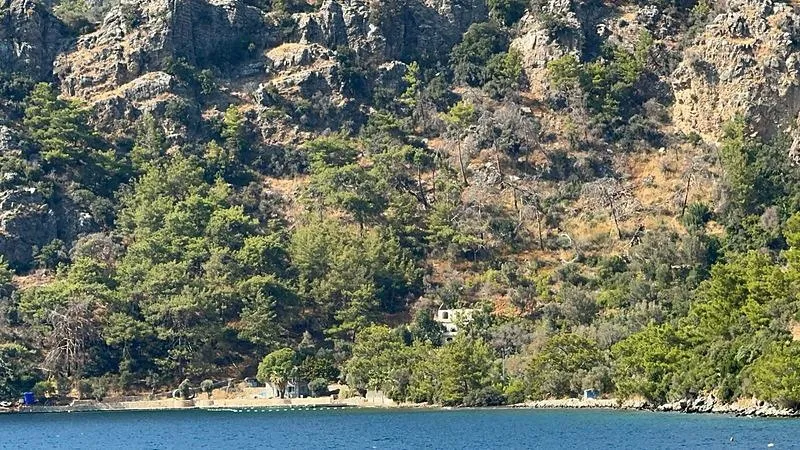 Şahan Gökbakar'ın Marmaris'teki kaçak lüks villasına yıkım kararı gönderildi-5