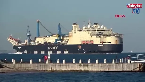 Çanakkale'de Karadeniz gazı hareketliliği! Castorone Boğaz'dan geçti