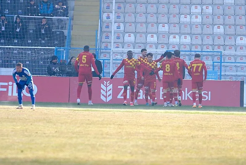 3 puan Göz-Göz’ün!