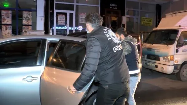 SON DAKİKA: İstanbul merkezli 3 ilde silahlı suç örgütüne operasyon: Çok sayıda şüpheli gözaltına alındı-2