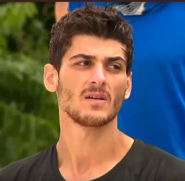 Survivor 2021'in yakışıklıları Emin Günenç ve Yiğit Poyraz'ın bu görüntülerine hazır mısınız! Bu durumlarını bilmezdik meğer ikisi...-8