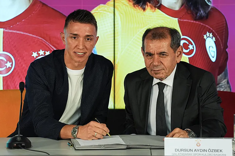 Galatasaray'dan çok konuşulacak transfer hamlesi! Milli yıldıza kanca - 6