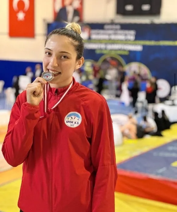 Kazada ölen Buket Kaya Avrupa Şampiyonu milli sporcu çıktı-4