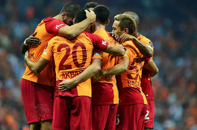 Galatasaray'a Şampiyonlar Ligi Lokomotiv Moskova maçı öncesi vitamin ayarı