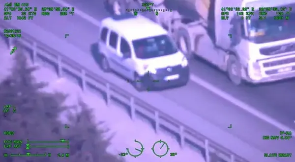 istanbulda-kurban-bayramida-19-bin-923-polis-gorev-alacak-1626687682976.jpg İstanbul'da Kurban Bayramı'nda 19 bin 923 polis görev alacak-3