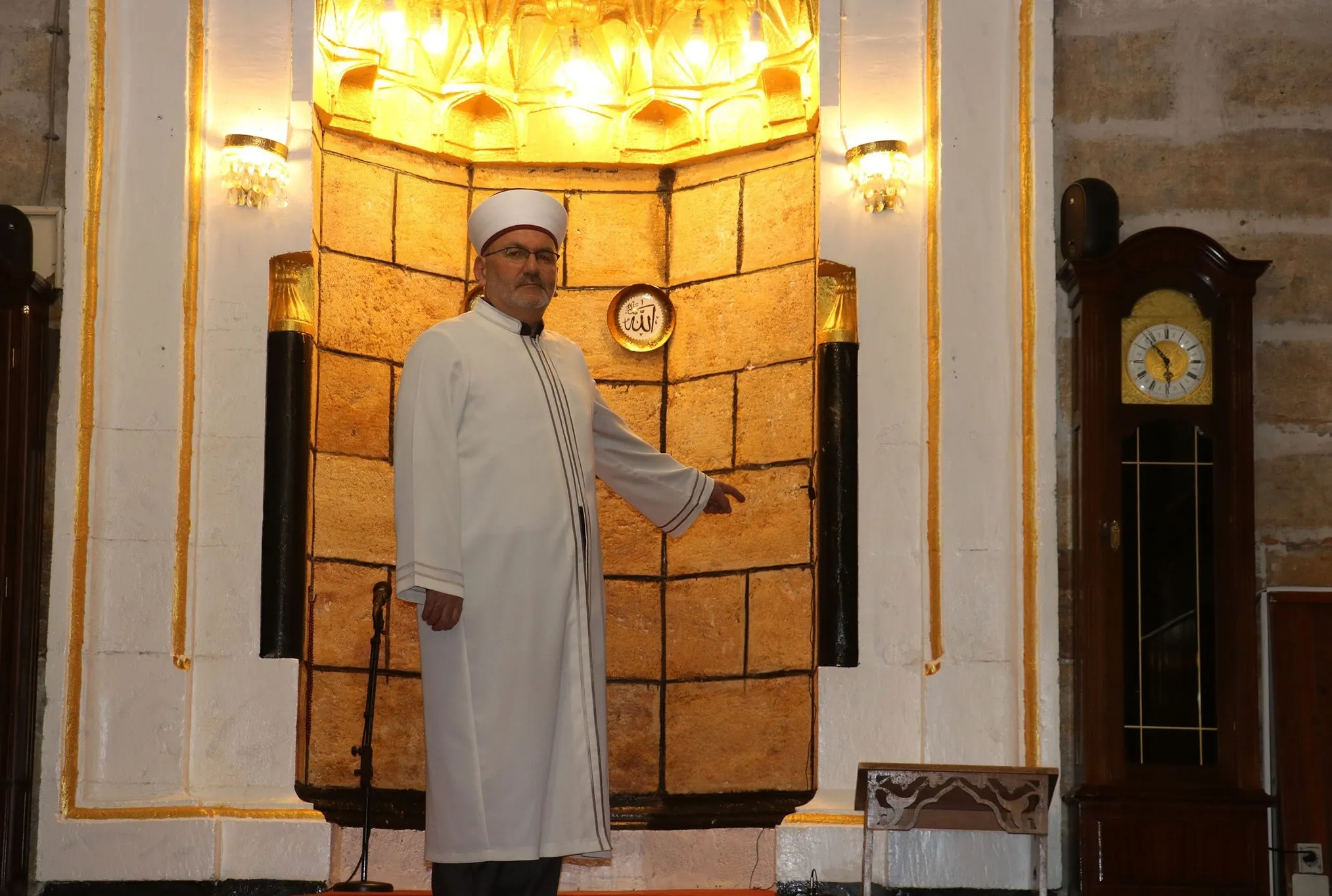 8 asırlık Ulu Cami depremlerde milim oynamadı!