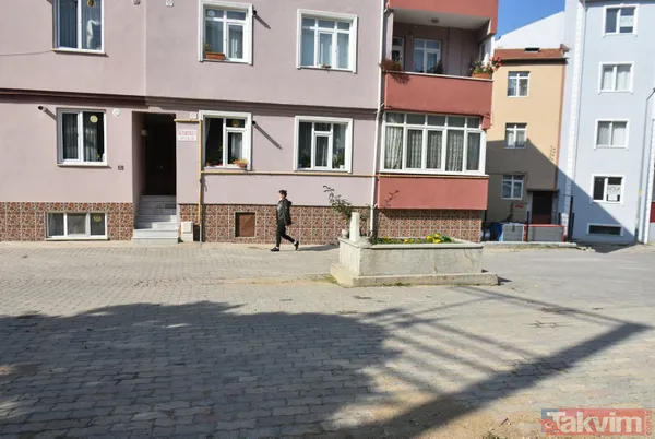 Yolun ortasında sır mezar! Araçlar yavaşladığı için mahalleli kaldırmadı - 13