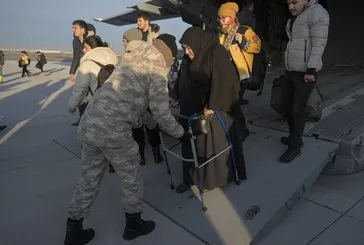 255 afetzede gönüllü uçakla İstanbul’a getirildi