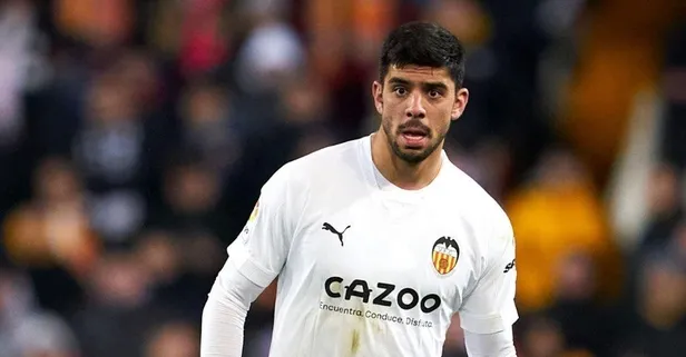 Galatasaray milli yıldızın peşinde! İşte Aslan’ın yeni transfer hedefi