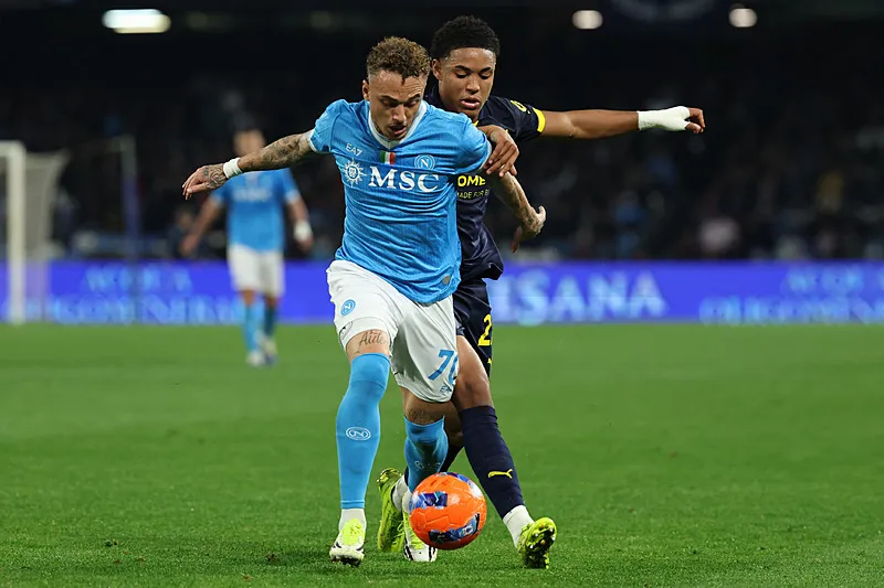 Galatasaray'ın yeni transferi belli oldu! Maçtan sonra İstanbul'da kalacak - 7