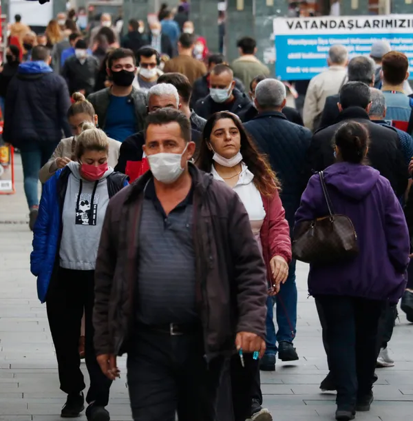 vaka-oraninin-iki-katina-ciktigi-yogun-bakim-doluluk-oraninin-yuzde-71den-fazla-oldugu-antalyada-ek-tedbirler-alindi-1607927972761.jpg Vaka oranının iki katına çıktığı yoğun bakım doluluk oranının yüzde 71'den fazla olduğu Antalya'da ek tedbirler alındı-14