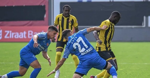 ZTK'da sürpriz sonuç! TFF 3. Lig ekibi Kepezspor, Süper Lig temsilcisi İstanbulspor'un bileğini büktü