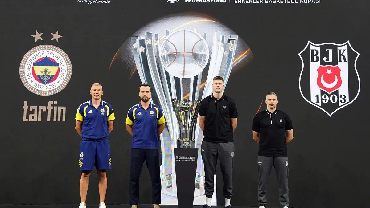 Fenerbahçe ve Beşiktaş, Cumhurbaşkanlığı Kupası'nda kozlarını paylaşıyor