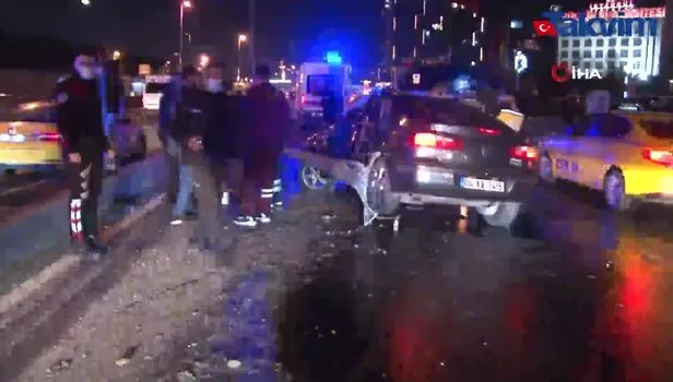 E-5 Karayolu'nda feci kaza 5 kişi yaralandı
