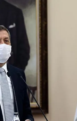 Bakan Selçuk: EBA'da yaşanan sıkıntı ile ilgili bütün takipler yapılıyor