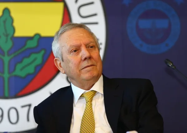 fenerbahcenin-eski-baskani-aziz-yildirimdan-ali-koca-cevap-sen-aziz-yildirimi-birak-5-yilin-hesabini-ver-1687555117546.jpeg Fenerbahçe'nin Eski Başkanı Aziz Yıldırım'dan Ali Koç'a cevap: Sen Aziz Yıldırım’ı bırak 5 yılın hesabını ver!-2