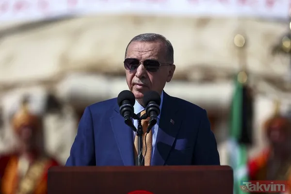 Malazgirt Zaferi'nin 951. yıl dönümünde Ahlat'tan coşku dolu kareler! Başkan Erdoğan ve Devlet Bahçeli Selçuklu mezarını ziyaret etti - 20