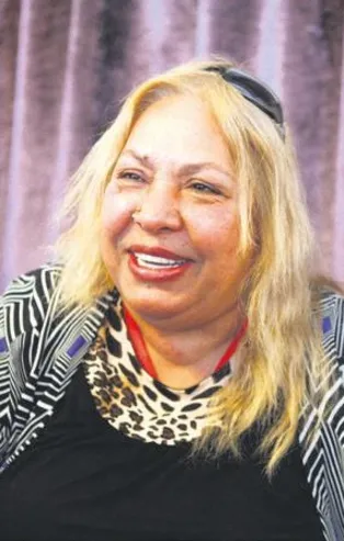 Ünlü sanatçı Dilber Ay, hayatını kaybetti