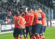 Türkiye sizinle gurur duyuyor! Başakşehir Avrupa Ligi’nde son 16’ya yükseldi