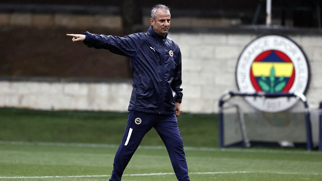 ÖZEL | Galatasaray'ın gözdesi Fenerbahçe'ye önerildi! Paredes ve Rashica derken... - 1