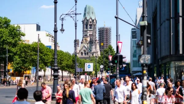 Dünya nüfusu 8 milyarı aştı! En kalabalık ülkeler listesinde Türkiye’nin sıralaması dikkat çekti - 20