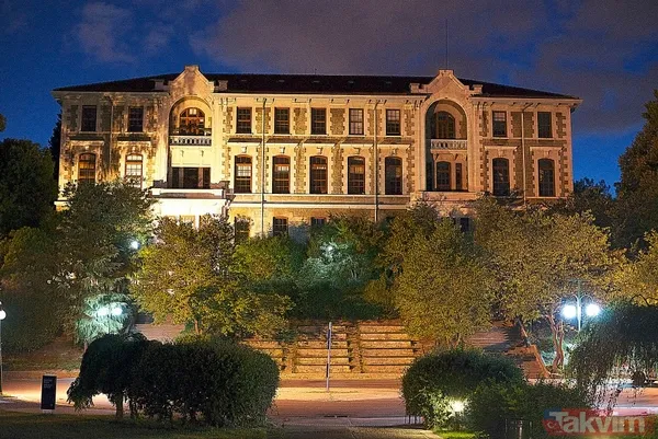 Boğaziçi Üniversitesi Eğitim Fakültesi (İstanbul) (Devlet) Rehberlik Ve Psikolojik Danışmanlık (İngilizce) (4 Yıllık) Ea 2024 2023 2022 2021 50+2+0+0+0...