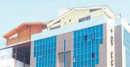 ALTI PLAZA ÜSTÜ VİLLA