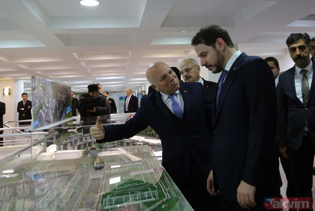 Bakan Albayrak'a Erzurum'da vatandaşlardan yoğun ilgi