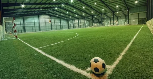 Kahreden ölüm! 16 yaşındaki genç halı sahada kalp krizi geçirdi!