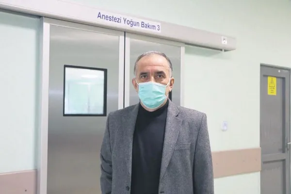 Vaka sayılarının hızla arttığı mega kent İstanbul'da dün yine benzer görüntüler yaşandı (Koronavirüs haberleri)-5