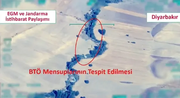 diyarbakirda-teror-orgutu-pkkya-operasyon-3-olu-1i-sag-1693037574795.jpg Diyarbakır'da terör örgütü PKK'ya operasyon: 3 ölü 1'i sağ!-2