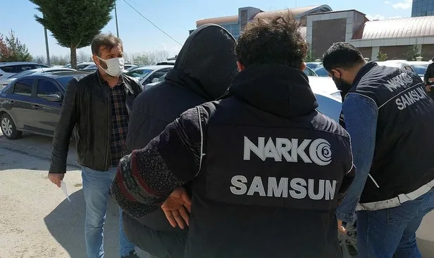 Samsun'da polisin dikkati sayesinde uyuşturucu satıcısı yakalandı-1