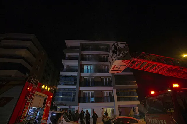 Ankara'da korkutan yangın! Son anda kurtuldular