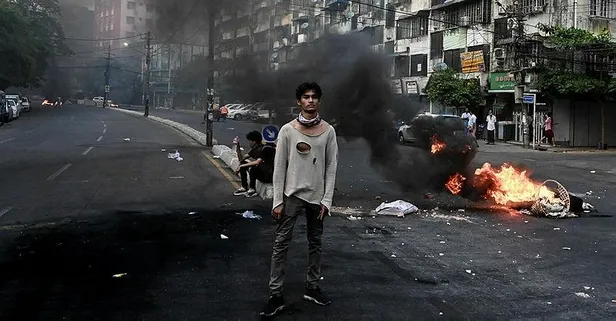 SON DAKİKA: Myanmar'daki kanlı darbede flaş gelişme: Ordu 1 aylık ateşkes ilan etti