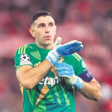 Cimbom Martinez için masada