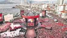CHPli İzmir Belediye Başkanı Tunç Soyer Tarkana servet döktü: Yıkılan sahneye 17 milyon onarım için 8.5 milyon