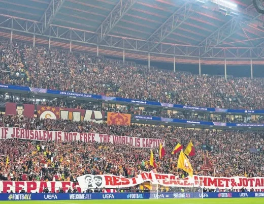 Liverpool sağır oldu