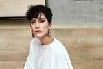 Yapay zeka ile erkek hali oluşturulan Bergüzar Korel sosyal medyada olay oldu! Mesaj yağmuruna tutuldu
