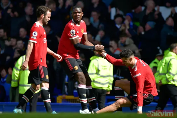 Cristiano Ronaldo'dan olay hareket! Çileden çıktı taraftarın telefonunu parçaladı - 14