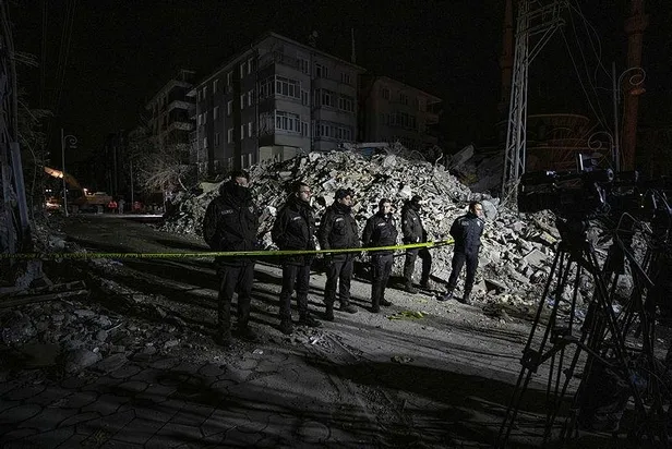 Deprem bölgesi peş peşe sallanıyor! Malatya'dan sonra Osmaniye...-4