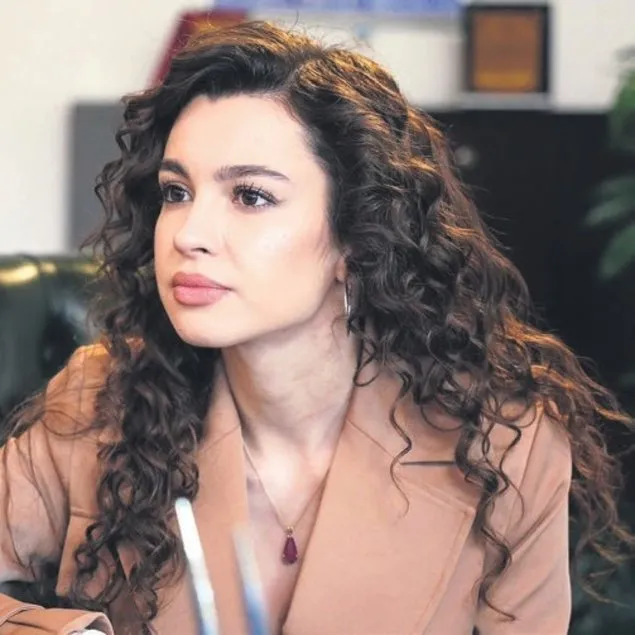 Sürpriz kutlama