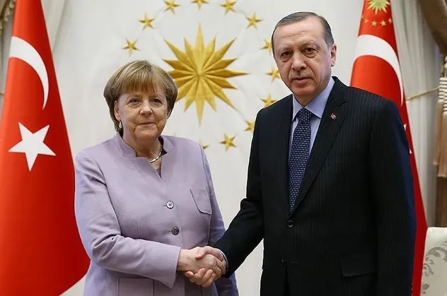 Başkan Erdoğan Merkel ile görüştü