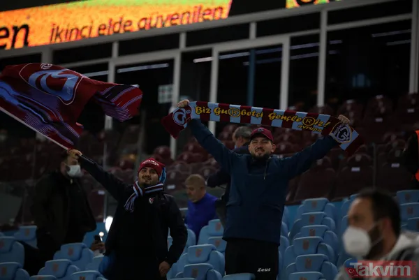 Lider Trabzon'a taraftarından tam destek! Trabzonspor - Gaziantep FK maçından renkli görüntüler... - 9